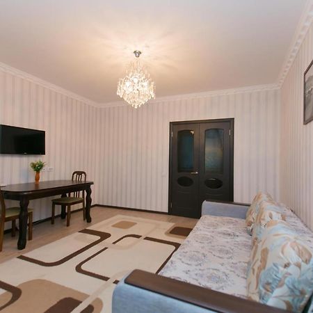 Cozy Apartment On Sarayshyq Street 5E Astana Dış mekan fotoğraf